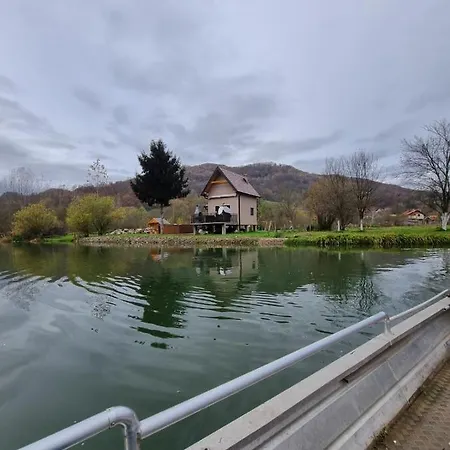 Semesterbostad Vikendica Mihic