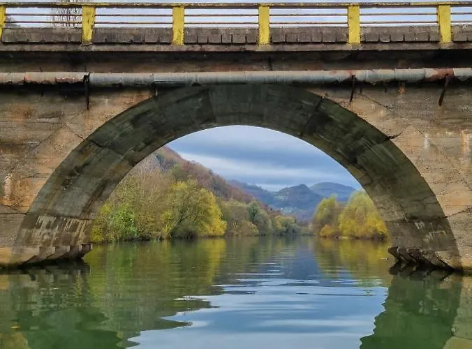 Vikendica Mihic Nyaraló *